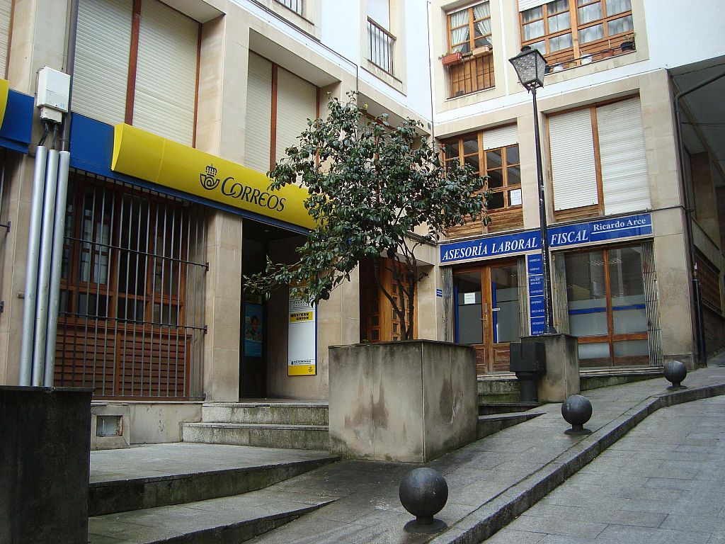 Vista entrada (junto a correos)