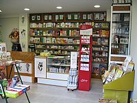 Interior establecimiento y exposicin de productos